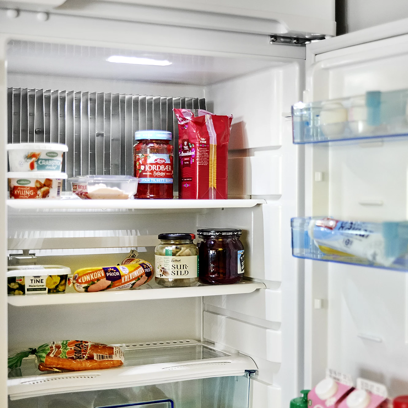 Gasskjøleskap Ventus 185 - Hvit 5 Gasskjøleskap Ventus 185 - Hvit - Bilde 3